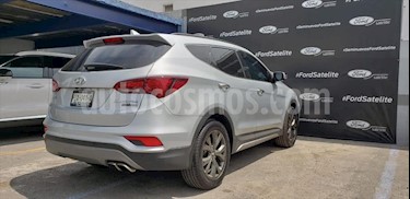 Hyundai Santa Fe Sport 2.0L Turbo usado (2018) color Plata precio $420,000