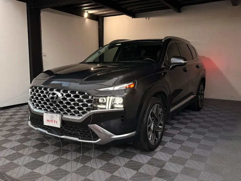 Foto Hyundai Santa Fe Limited Tech usado (2022) color Gris precio $508,000