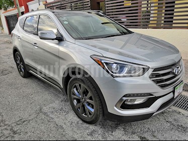 Hyundai Santa Fe Sport 2.0L Turbo usado (2018) color Plata precio $400,000