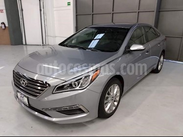 foto Hyundai Sonata 5p Premium L4/2.4 Aut usado (2015) color Gris precio $195,000