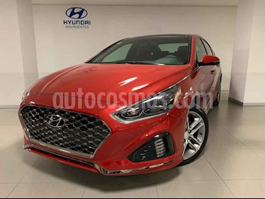 foto Hyundai Sonata 5p Sport L4/2.0/T Aut usado (2018) color Rojo precio $445,485