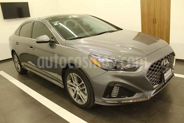 foto Hyundai Sonata 5p Sport L4/2.0/T Aut usado (2018) color Gris precio $369,000