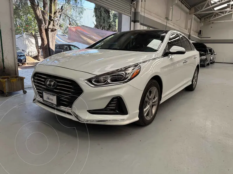 Foto Hyundai Sonata Limited NAVI usado (2018) color Blanco financiado en mensualidades(enganche $79,235 mensualidades desde $8,413)