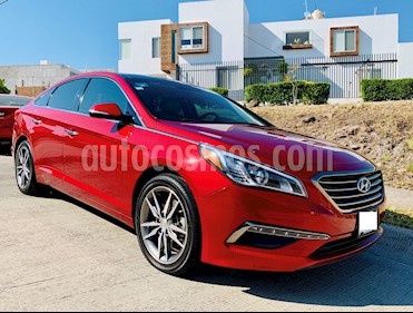 foto Hyundai Sonata Limited NAVI usado (2015) color Rojo precio $235,000