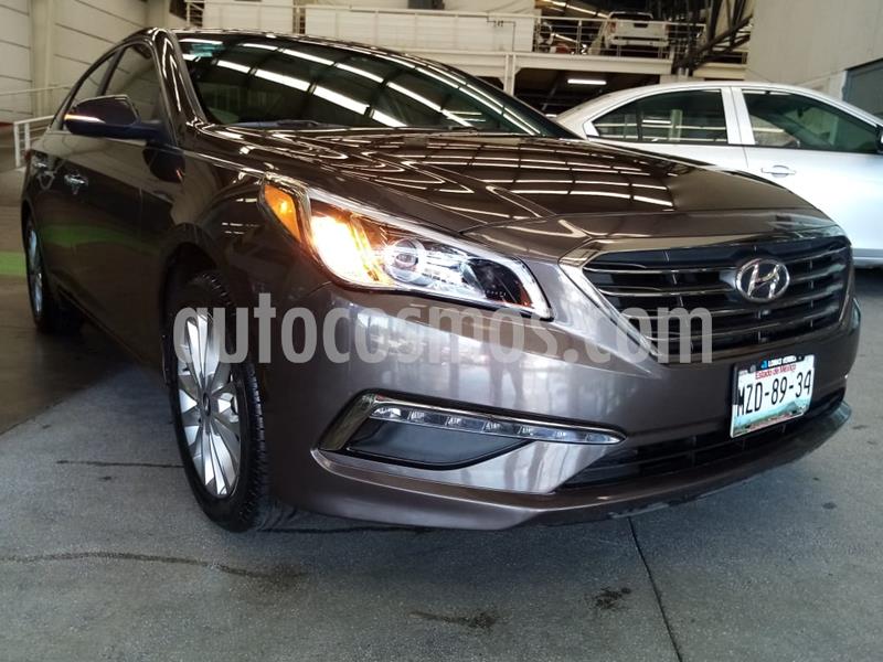 Hyundai Sonata Premium usado (2016) color Chocolate precio $220,000