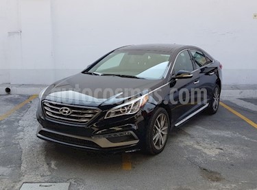 Foto Hyundai Sonata Sport 2.0T usado (2017) color Negro precio $298,000