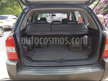 Foto venta Carro usado Hyundai Tucson 2.0 4x2 (2010) color Negro precio $33.000.000