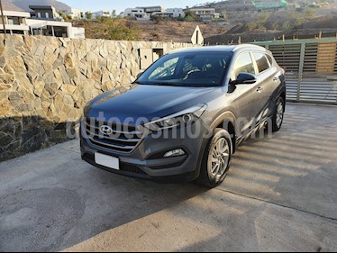 foto Hyundai Tucson 2.0 CRDi Advance usado (2016) color Gris precio $11.300.000