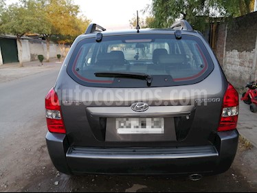 foto Hyundai Tucson 2.0 GL 4x2 usado (2010) color Gris precio $5.000.000