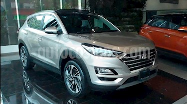 Hyundai Tucson Full Equipo usado (2019) color Plata precio BoF350.000.000