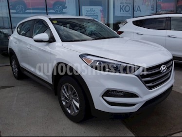 foto Hyundai Tucson Full Equipo usado (2018) color Blanco precio BoF23.000.000