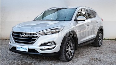 foto Hyundai Tucson GLS 4x4 2.0 Full TDi Aut usado (2016) color Gris Claro precio $1.150.000