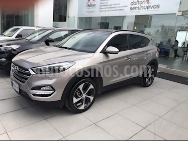 Foto venta Auto Seminuevo Hyundai Tucson Limited Tech (2018) color Blanco precio $380,000
