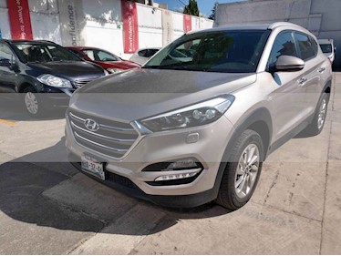 Foto venta Auto usado Hyundai Tucson Limited (2017) color Dorado precio $320,000
