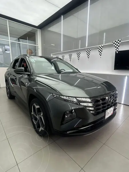 Foto Hyundai Tucson Limited Tech usado (2023) color plateado precio $516,666
