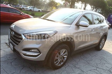 Hyundai Tucson Limited usado (2017) color Dorado precio $290,000
