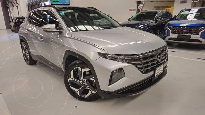 Foto Hyundai Tucson Limited Tech usado (2023) color plateado precio $520,900