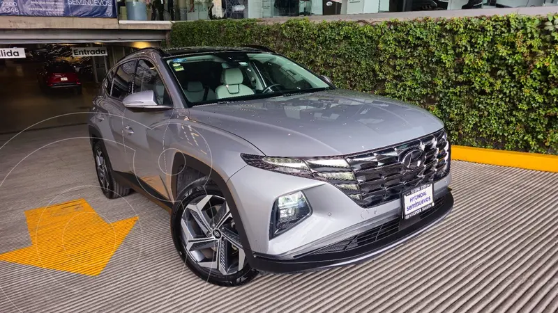 Foto Hyundai Tucson Limited Tech usado (2023) color plateado precio $540,000