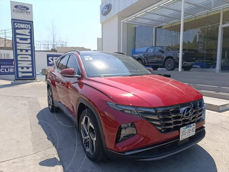 Foto Hyundai Tucson Limited Tech usado (2023) color Rojo precio $639,000