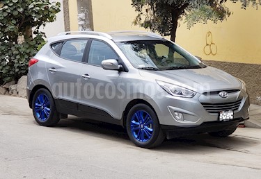 foto Hyundai Tucson 2.0L GL 4x2 usado (2015) color Plata precio $15,000