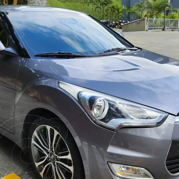 2017 Hyundai Veloster Premium