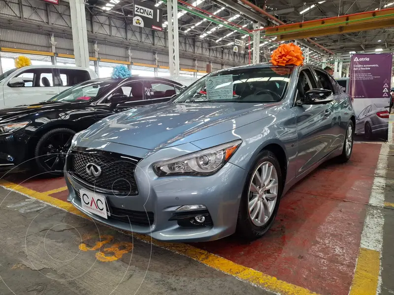 Foto Infiniti Q50 Seduction usado (2016) color Azul financiado en mensualidades(enganche $75,000 mensualidades desde $7,200)