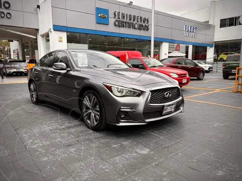 Foto Infiniti Q50 Sport Plus usado (2019) color Gris precio $520,663