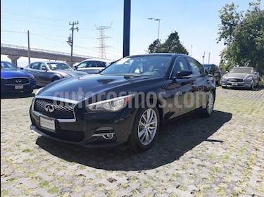 foto Infiniti Q50 Perfection usado (2015) color Carbón precio $310,000