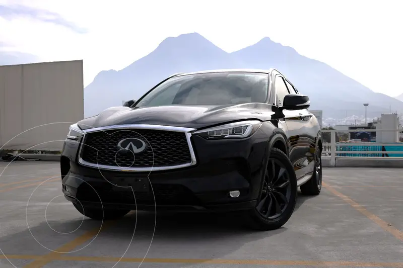 Foto Infiniti QX50 Essential usado (2020) color Negro precio $590,000