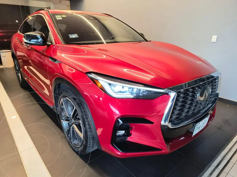 Foto Infiniti QX55 Essential usado (2023) color Rojo financiado en mensualidades(enganche $296,171 mensualidades desde $12,461)