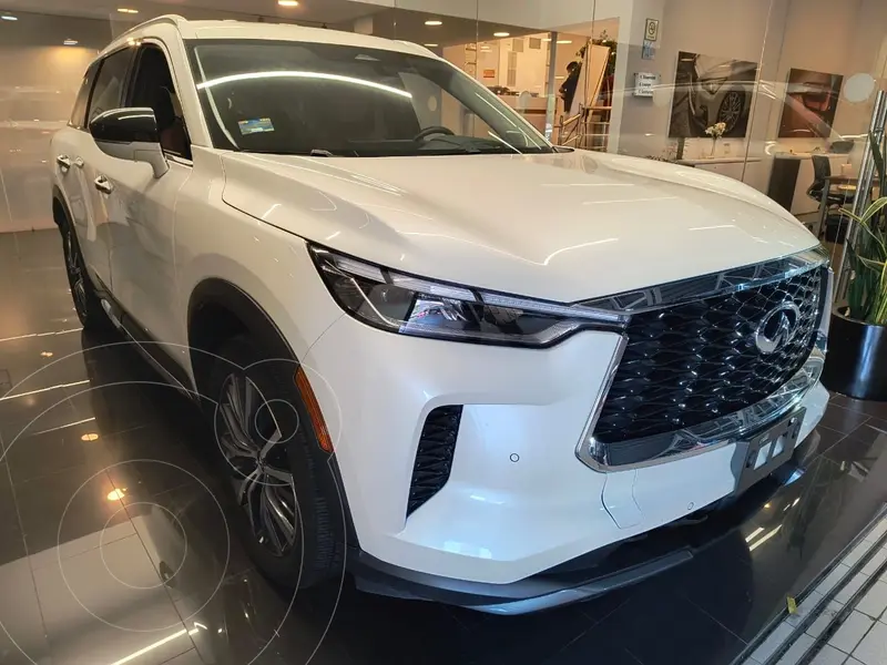 Foto Infiniti QX60 Sensory usado (2023) color Blanco financiado en mensualidades(enganche $417,958 mensualidades desde $17,585)