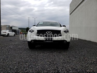 Foto venta Auto Seminuevo Infiniti QX70 3.7 (2017) color Blanco precio $780,000
