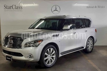 Infiniti QX80 56 8 Pasajeros usado (2014) color Plata precio $589,000