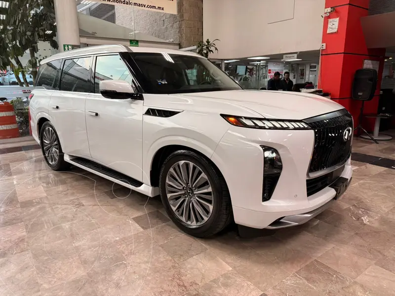 Foto Infiniti QX80 Sensory 7 Pasajeros usado (2025) color Blanco precio $1,800,000