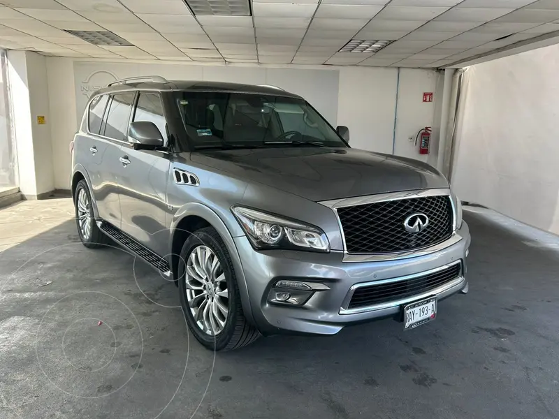 Foto Infiniti QX80 Perfection 7 Pasajeros usado (2017) color Gris Oscuro precio $514,500