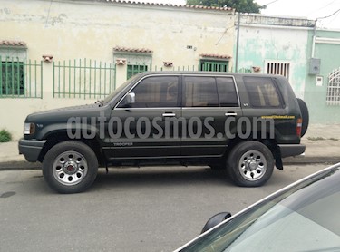 Foto venta carro usado Isuzu Trooper Version sin siglas V6 3.2i 24V (1992) color Verde precio u$s1.250