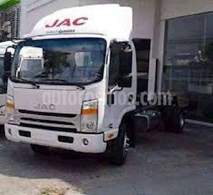 Foto venta carro usado Iveco Turbodaily 59.12 L4 2.5i (2018) color Blanco precio BoF96.800.000