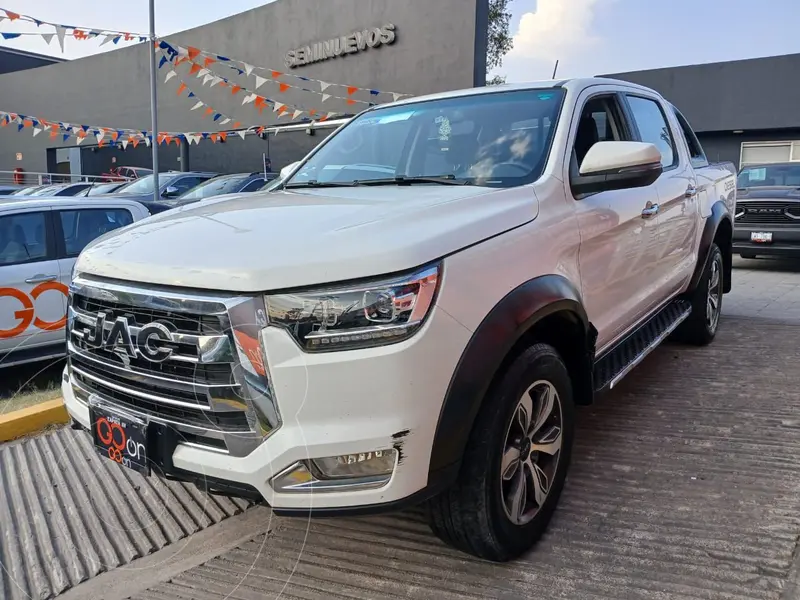 Foto JAC Frison T8 2.0L usado (2022) color Blanco financiado en mensualidades(enganche $86,655 mensualidades desde $6,626)