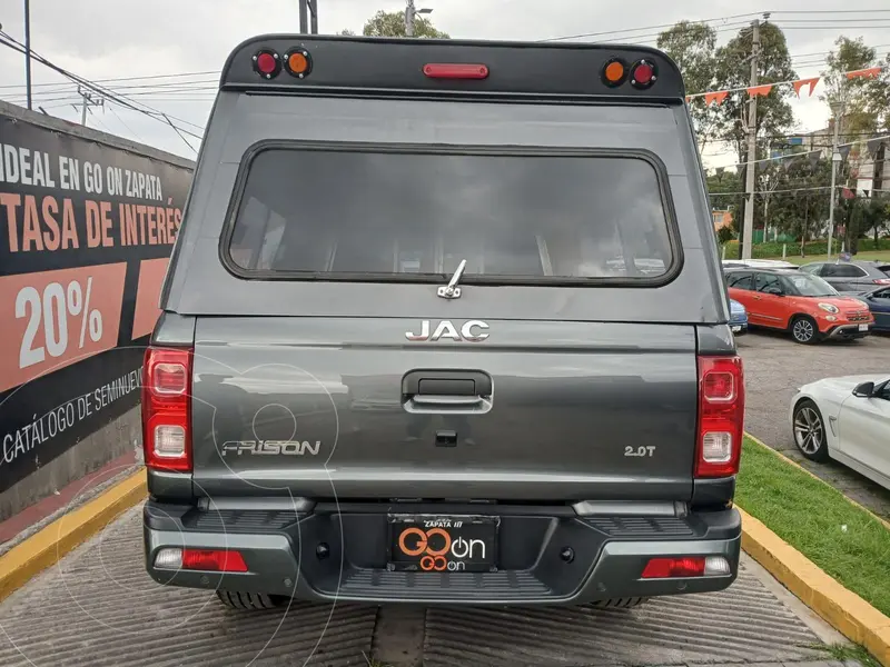 Foto JAC Frison T8 2.0L usado (2024) color Gris financiado en mensualidades(enganche $119,900 mensualidades desde $9,169)