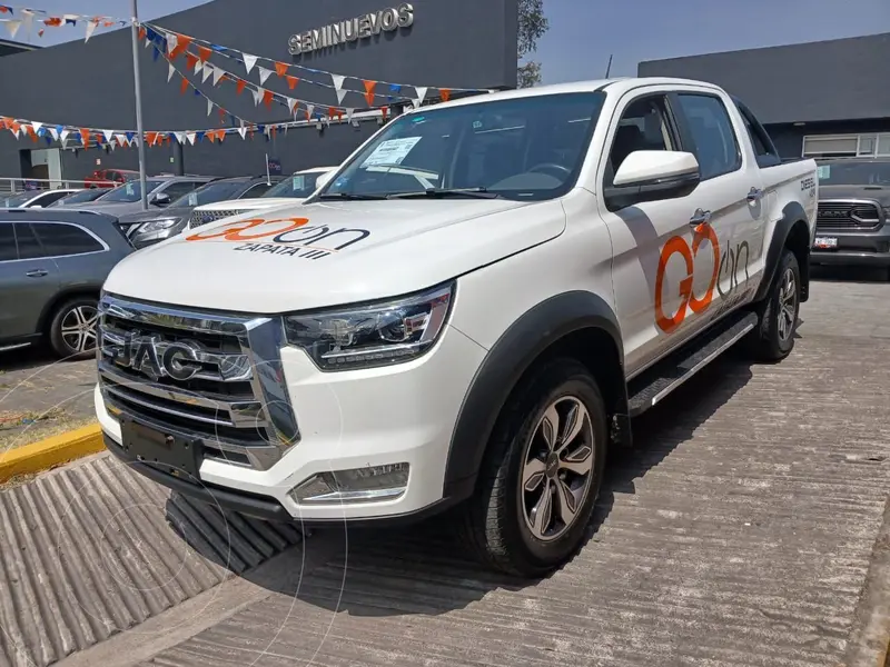 Foto JAC Frison T8 2.0L usado (2022) color Blanco financiado en mensualidades(enganche $86,655 mensualidades desde $6,626)