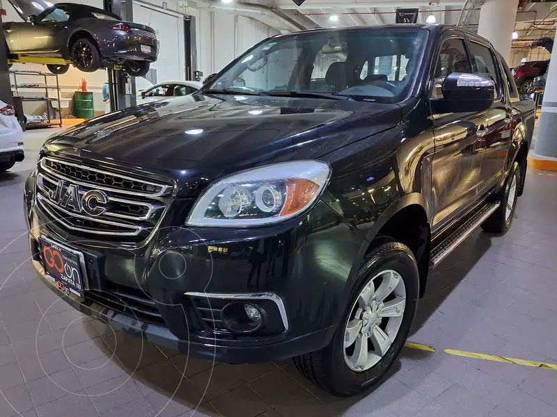 Foto JAC Frison T8 2.0L usado (2023) color Negro precio $289,000