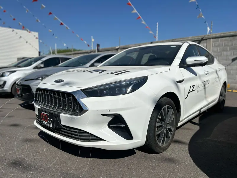 Foto JAC J7 Limited Aut usado (2023) color Blanco financiado en mensualidades(enganche $98,100 mensualidades desde $7,502)