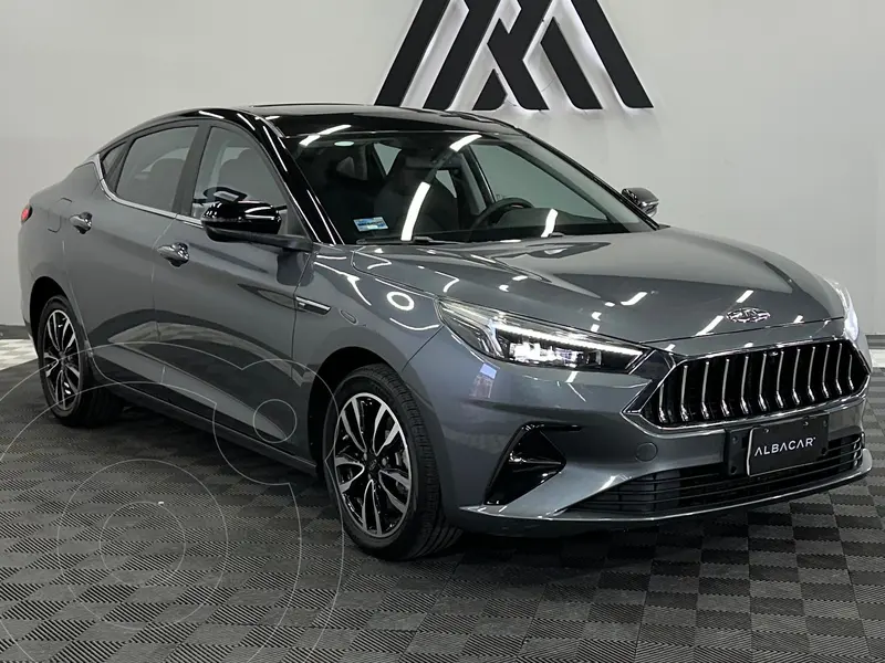 Foto JAC J7 Quantum Aut usado (2022) color Gris precio $239,999