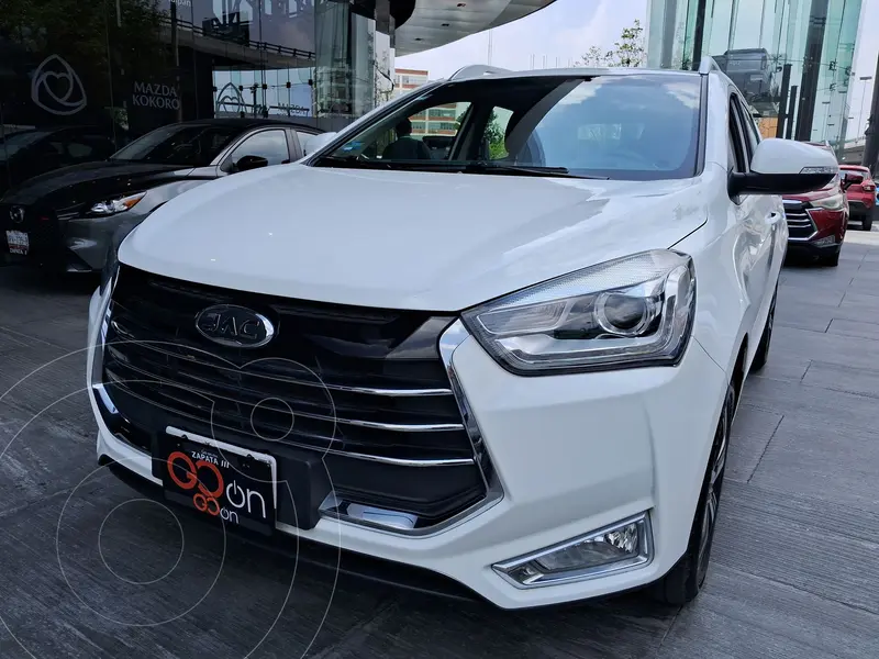 Foto JAC Sei2 Smart usado (2024) color Blanco financiado en mensualidades(enganche $64,855 mensualidades desde $4,959)