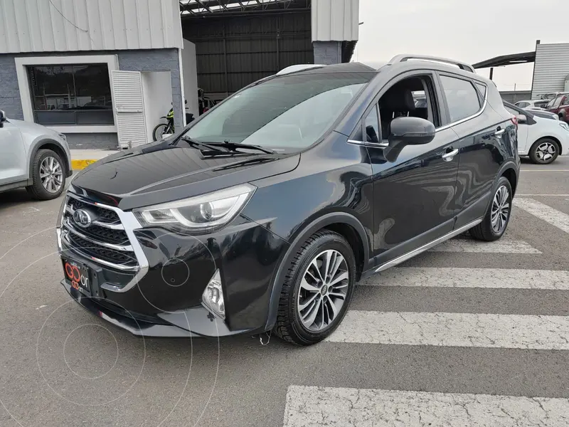 Foto JAC Sei3  Quantum usado (2018) color Negro precio $240,000