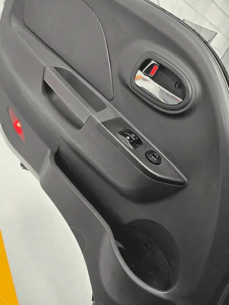 jac x200