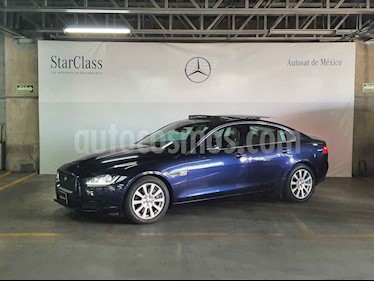 Jaguar XE XE Pure Tech L4/2.0/T Aut usado (2016) color Azul precio $449,000