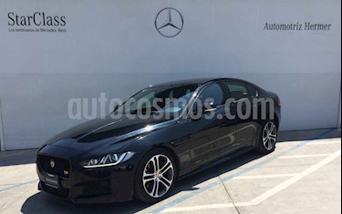 foto Jaguar XE S usado (2016) color Negro precio $579,900