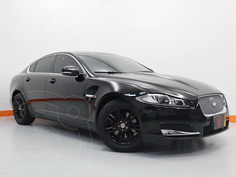 2015 Jaguar XF Luxury