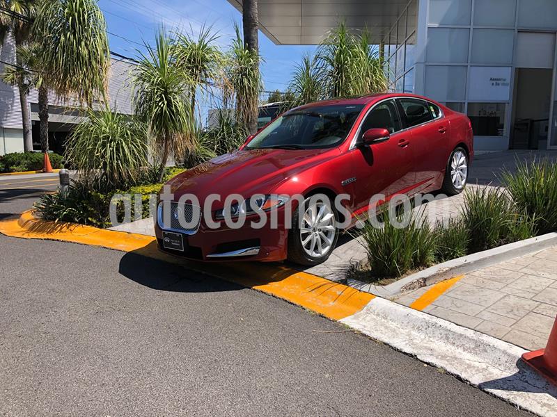 foto Jaguar XF Luxury 3.0L usado (2012) color Rojo precio $273,000